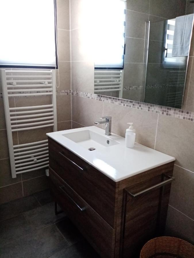 Cote Et Mer - Appartement Haut Standing Dans Villa Avec Piscine Et Vue Mer Taglio-Isolaccio Εξωτερικό φωτογραφία