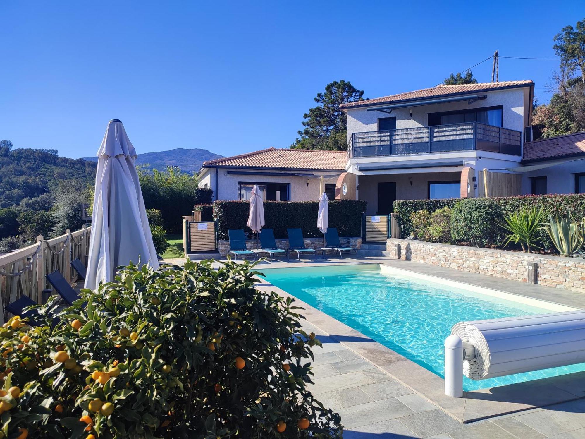 Cote Et Mer - Appartement Haut Standing Dans Villa Avec Piscine Et Vue Mer Taglio-Isolaccio Εξωτερικό φωτογραφία