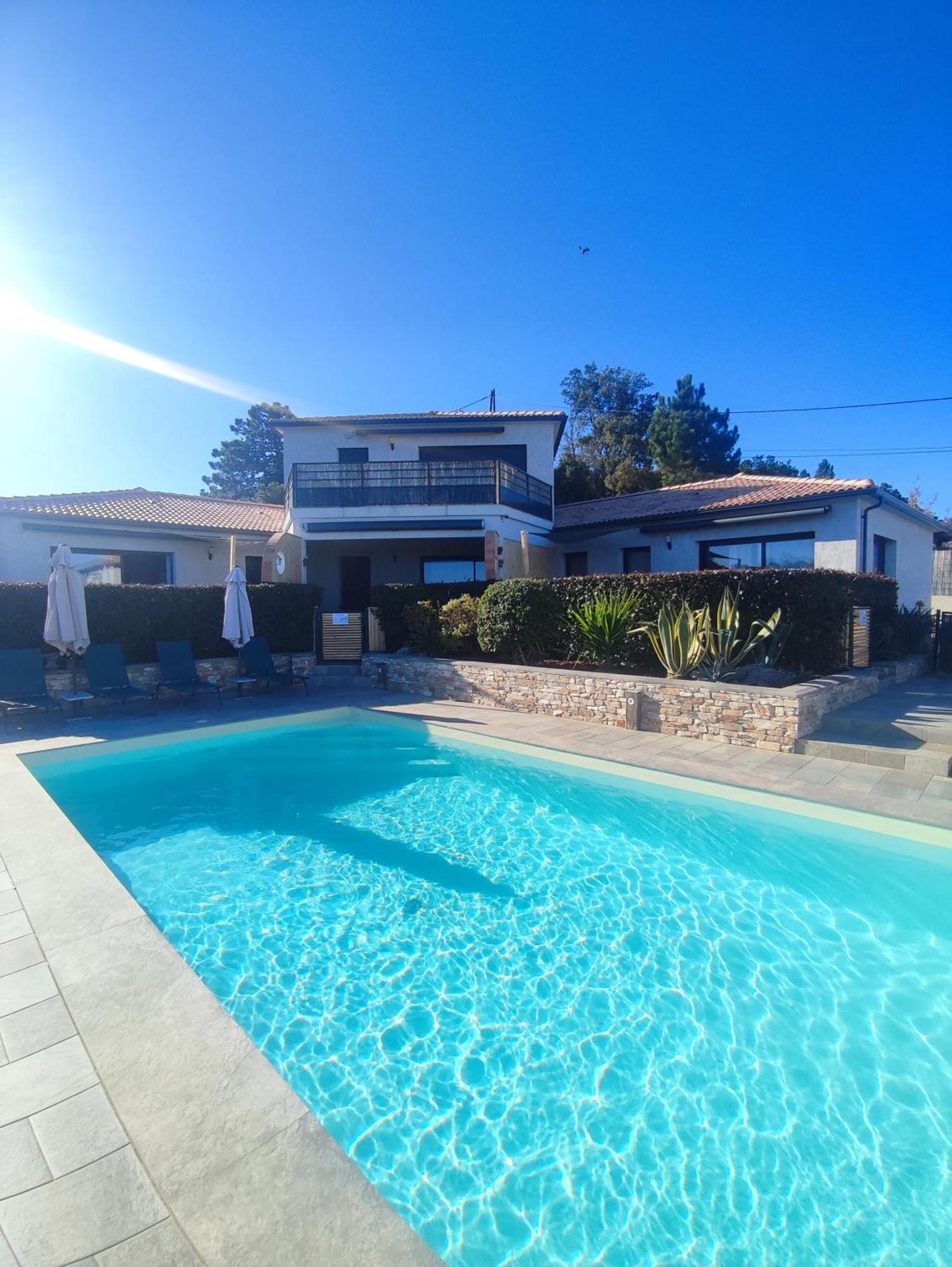 Cote Et Mer - Appartement Haut Standing Dans Villa Avec Piscine Et Vue Mer Taglio-Isolaccio Εξωτερικό φωτογραφία