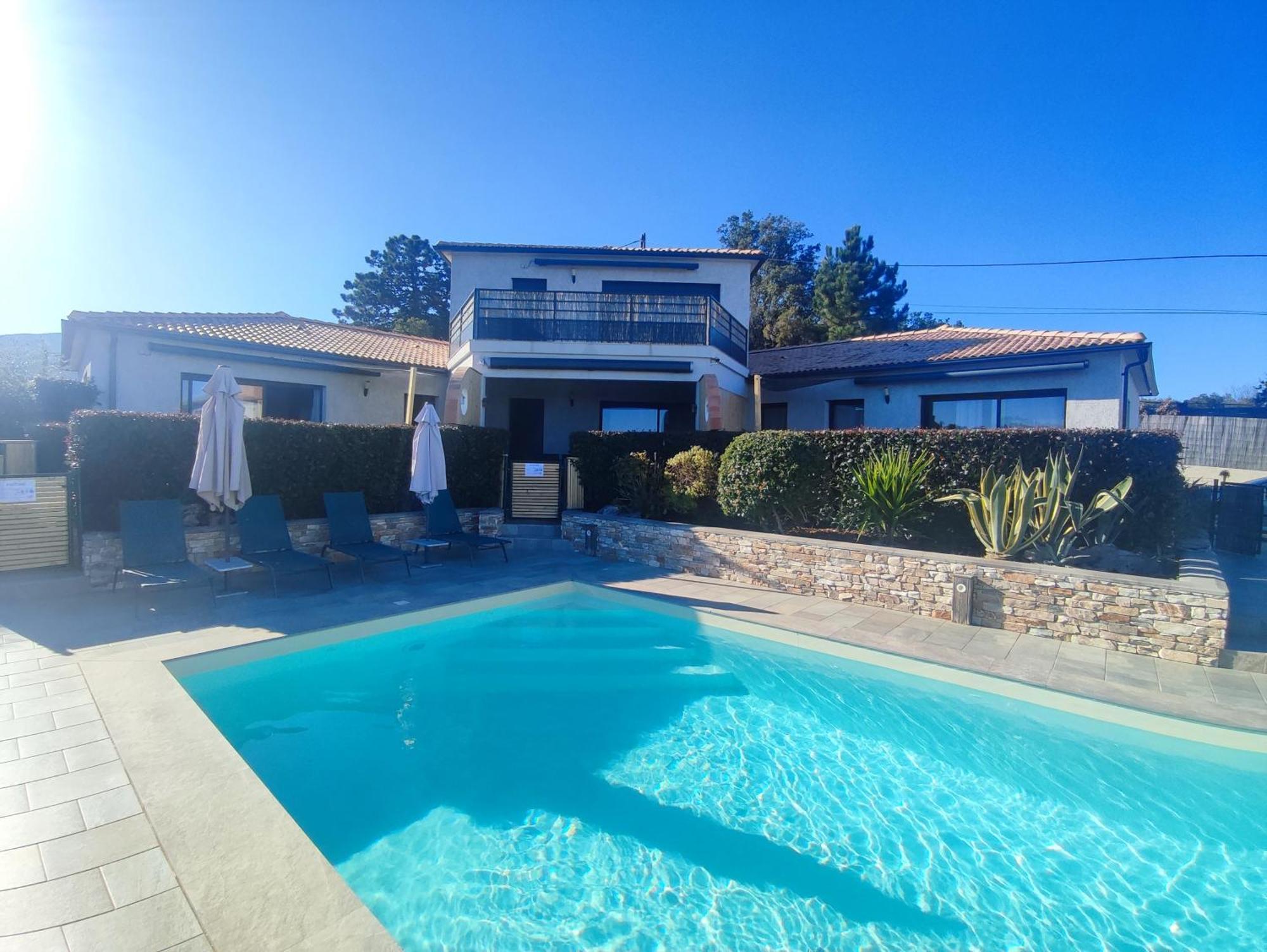 Cote Et Mer - Appartement Haut Standing Dans Villa Avec Piscine Et Vue Mer Taglio-Isolaccio Εξωτερικό φωτογραφία